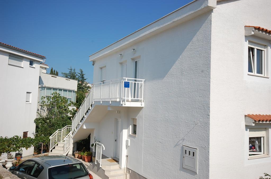 Apartments Curicta 1 크르크 외부 사진