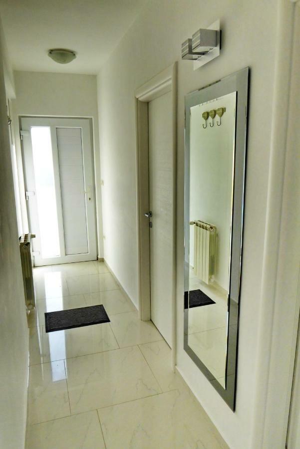 Apartments Curicta 1 크르크 외부 사진